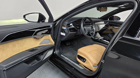 Audi A8 (D5) 50 TDI LWB 2021 10