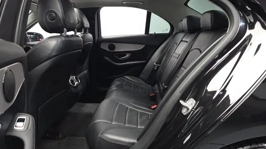 Mercedes-Benz C-Class W205 C200 2017 26