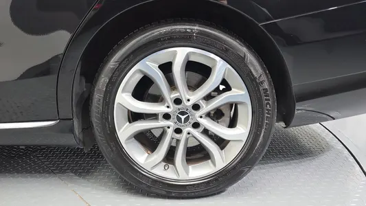 Mercedes-Benz C-Class W205 C200 2017 21