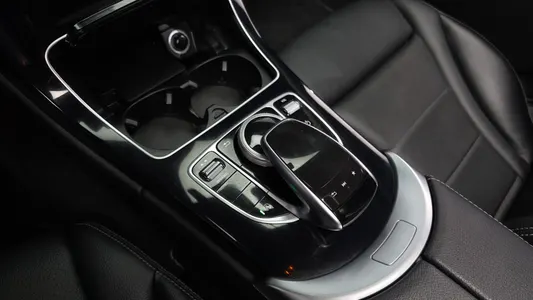 Mercedes-Benz C-Class W205 C200 2017 27