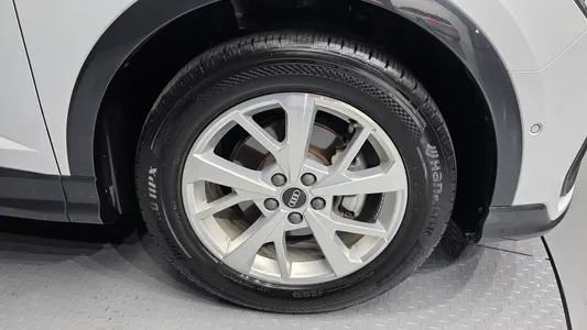 Audi Q3 (F3) 35 TDI 2022 21