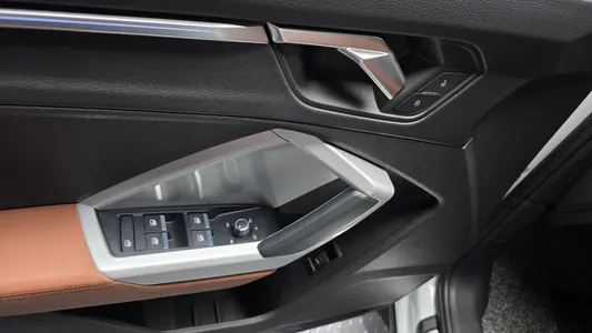 Audi Q3 (F3) 35 TDI 2022 30