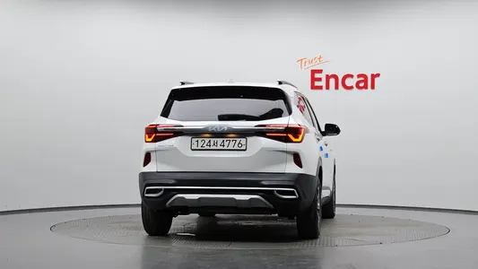 Kia Seltos 1.6 2WD 2022 4