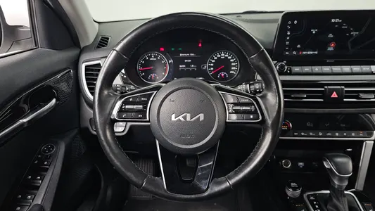 Kia Seltos 1.6 2WD 2022 17