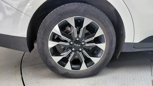 Kia Carnival 9 2022 5