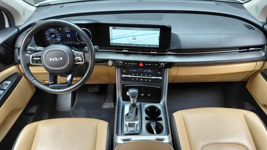 Kia Carnival 9 2022 7