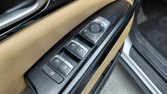 Kia Carnival 9 2022 12