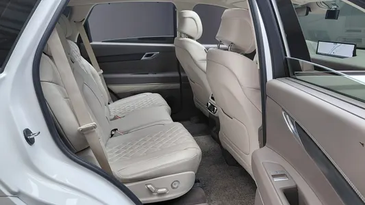 Genesis GV80 2.5T AWD 2023 11