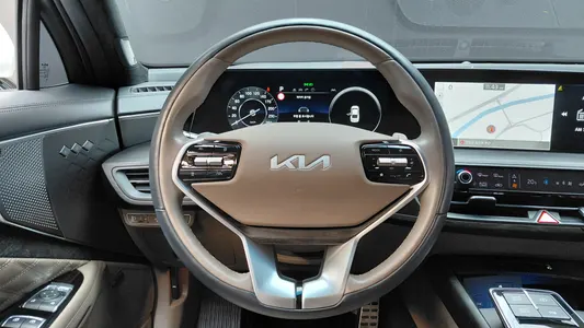 Kia K8 2.5 2WD 2022 14