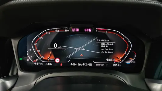 BMW 3 Series (G20) 320i M 2020 8
