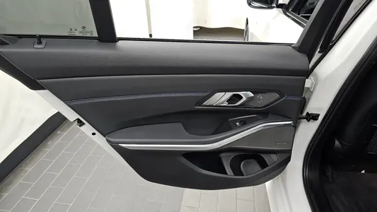 BMW 3 Series (G20) 320i M 2020 25