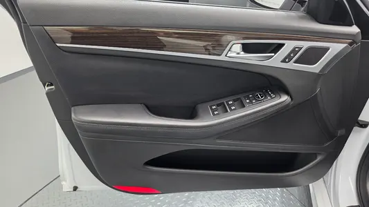 Genesis G80 3.3 GDI AWD 2019 25