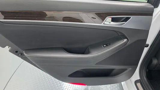 Genesis G80 3.3 GDI AWD 2019 26