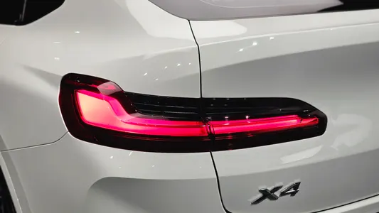 BMW X4 (G02) xDrive20i M 2024 23