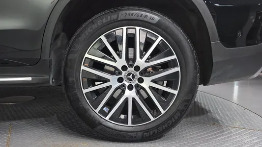 Mercedes-Benz GLC-Class X253 GLC300e 4MATIC 2020 21