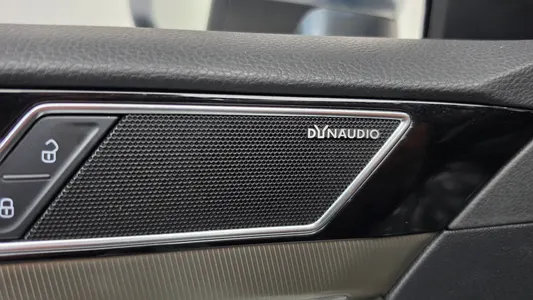 Volkswagen 아테온 2.0 TDI 2019 18