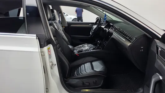 Volkswagen 아테온 2.0 TDI 2019 26