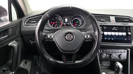 Volkswagen 2 2.0 TDI 2018 12