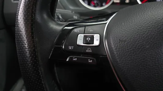 Volkswagen 2 2.0 TDI 2018 17