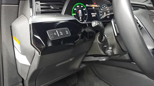 Audi e- 55 2022 19