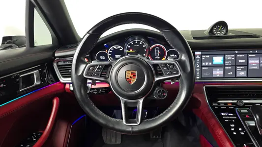 Porsche (971) 2.9 AWD E- 2018 13