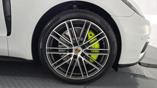 Porsche (971) 2.9 AWD E- 2018 21