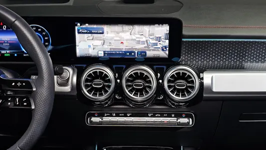 Mercedes-Benz EQB X243 EQB300 4MATIC AMG 2024 16