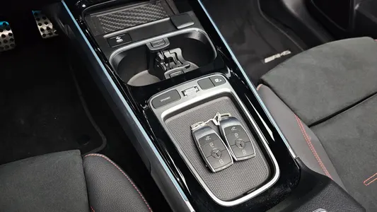 Mercedes-Benz EQB X243 EQB300 4MATIC AMG 2024 27