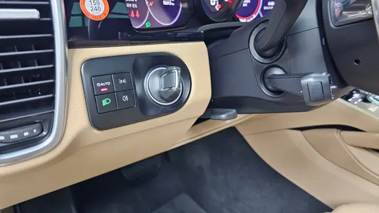 Porsche (PO536) 3.0 2023 28