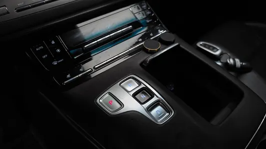 Hyundai IG 2020 9