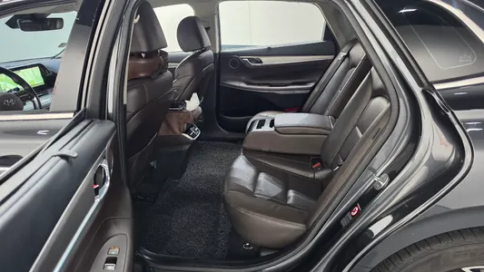 Hyundai IG 2020 11