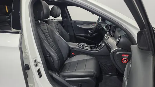 Mercedes-Benz E-Class W213 E250 2020 12