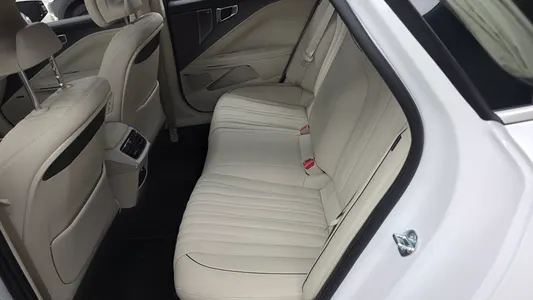 Kia K8 2.5 2WD 2025 26