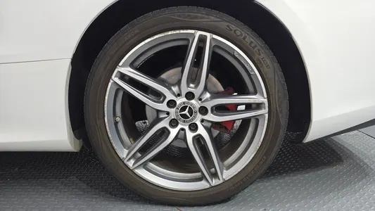 Mercedes-Benz E-Class W213 E220d 2017 21