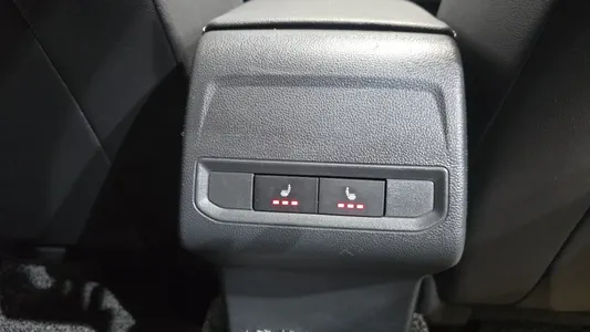 Volkswagen 7 1.4 TSI 2021 30