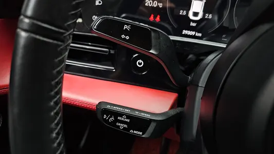 Porsche 타이칸 2023 32