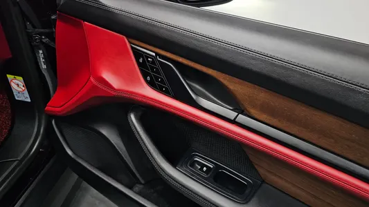 Porsche 타이칸 2023 35