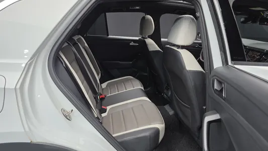 Volkswagen 티록 2.0 TDI 2021 12