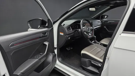 Volkswagen 티록 2.0 TDI 2021 10