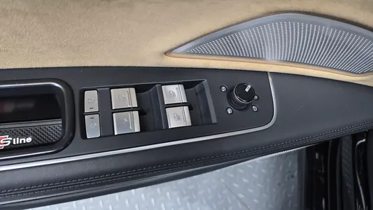 Audi A8 (D5) 50 TDI LWB 2021 34