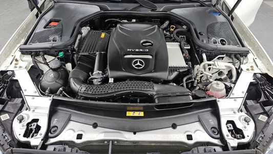 Mercedes-Benz E-Class W213 E300e 2019 6