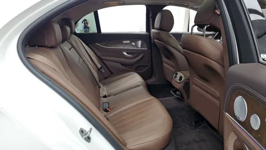 Mercedes-Benz E-Class W213 E300e 2019 12