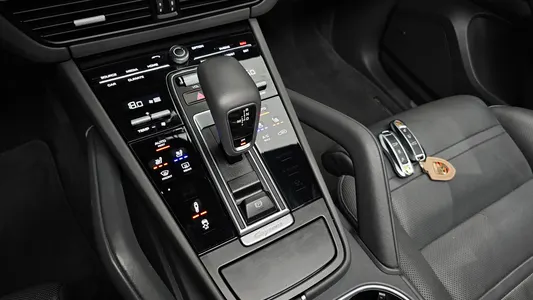 Porsche (PO536) 3.0 2019 9