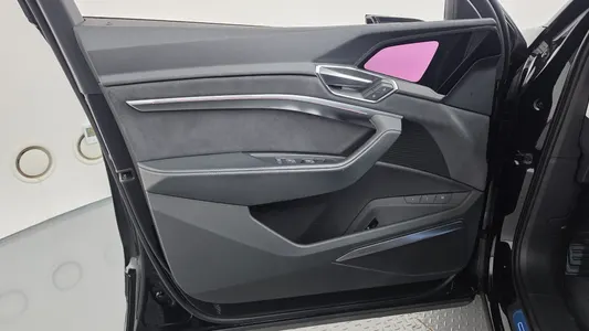 Audi e- S 2023 9