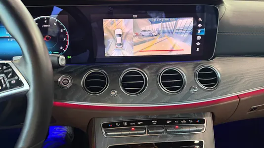 Mercedes-Benz E-Class W213 E350 4MATIC 2022 13