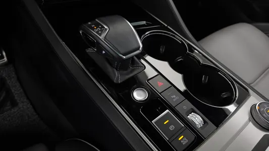 Volkswagen 3 3.0 TDI R-Line 2023 9