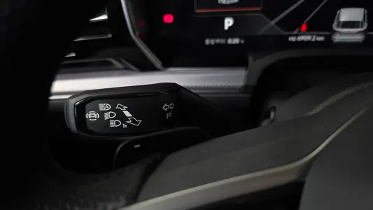 Volkswagen 3 3.0 TDI R-Line 2023 28