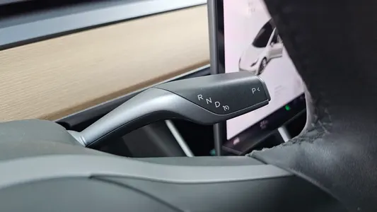 Tesla 3 AWD 2020 9