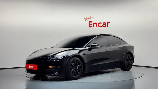Tesla 3 AWD 2019