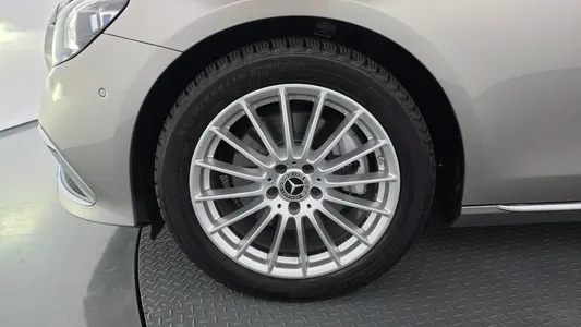 Mercedes-Benz E-Class W213 E250 2021 5